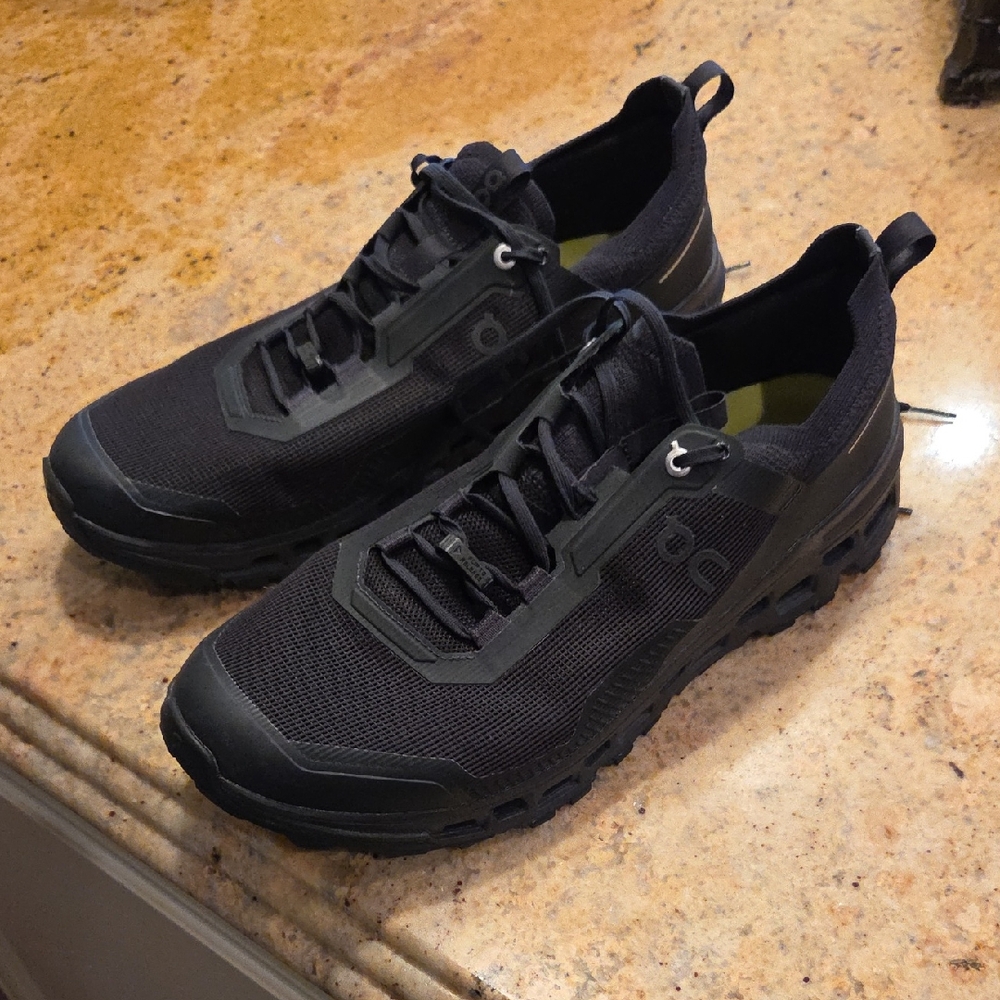 On Running Men's Dark Athletic Shoes